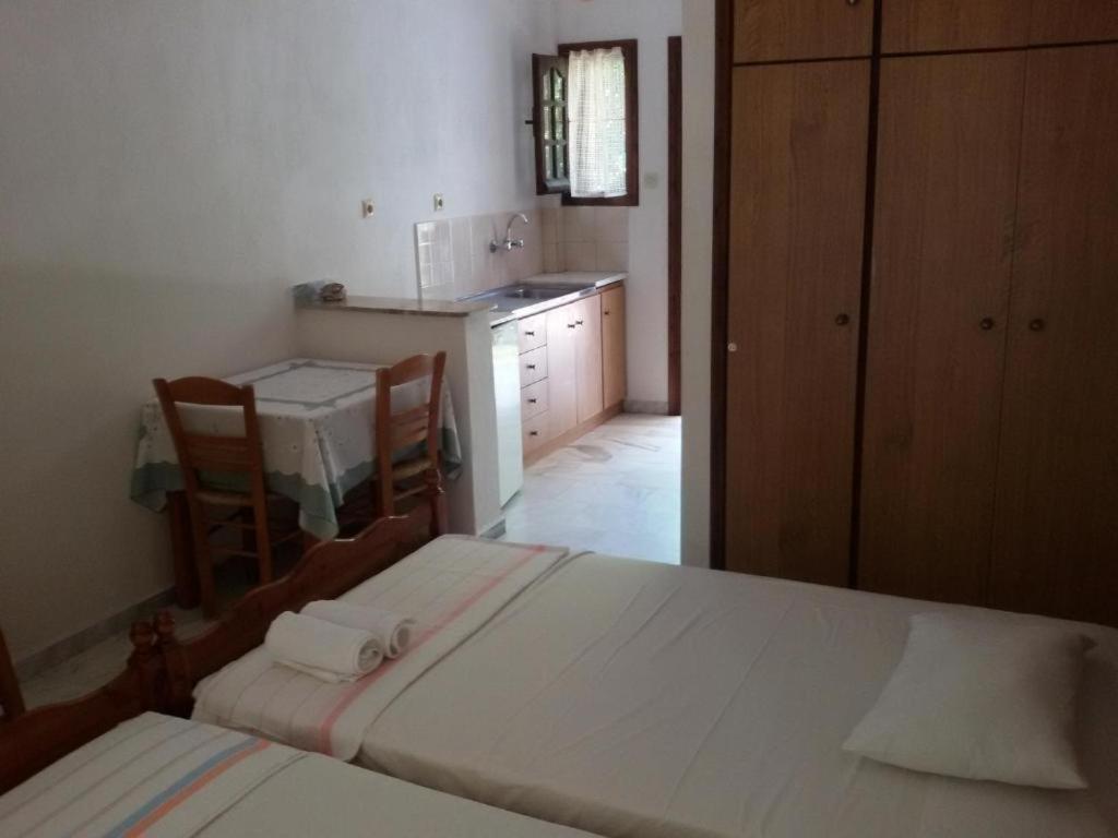 Paparizou Apartments Kokkino Nero ภายนอก รูปภาพ
