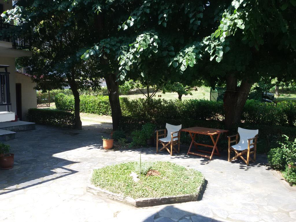 Paparizou Apartments Kokkino Nero ภายนอก รูปภาพ