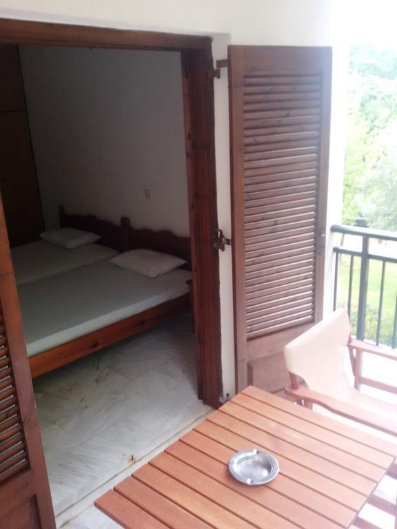 Paparizou Apartments Kokkino Nero ภายนอก รูปภาพ