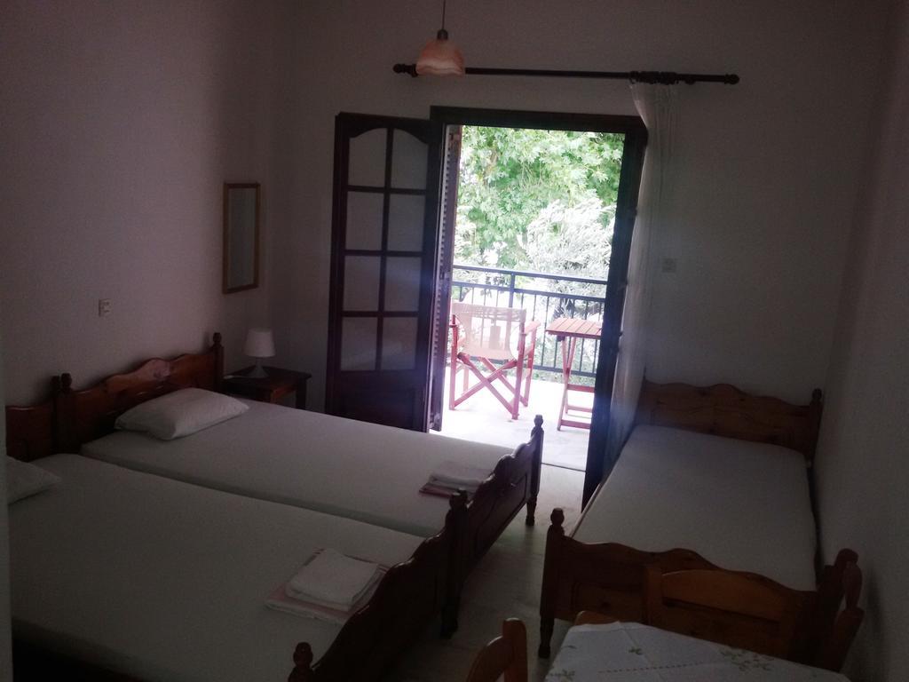 Paparizou Apartments Kokkino Nero ภายนอก รูปภาพ